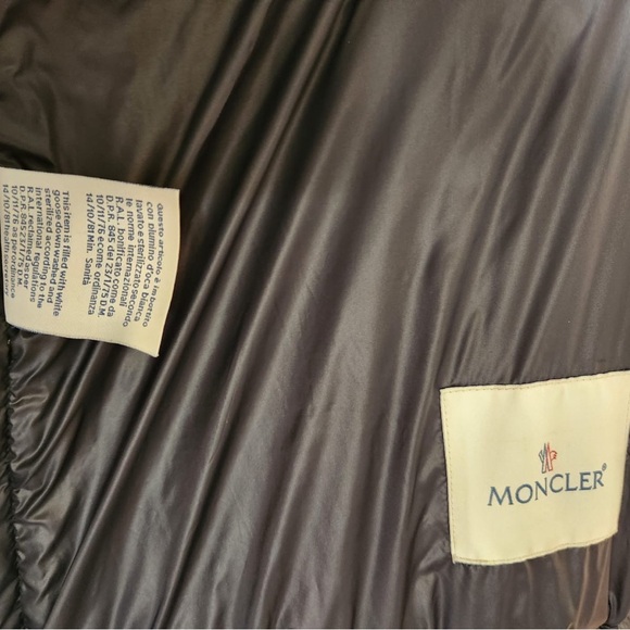 Moncler Jacket for men - Picture 2 of 8